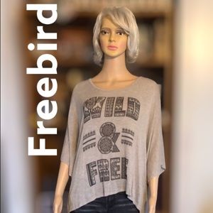 Freebird size L Tee Shirt 🌸